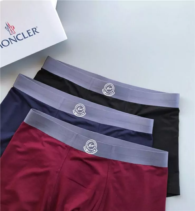 moncler sous vetementss shorts pour homme s_b060652